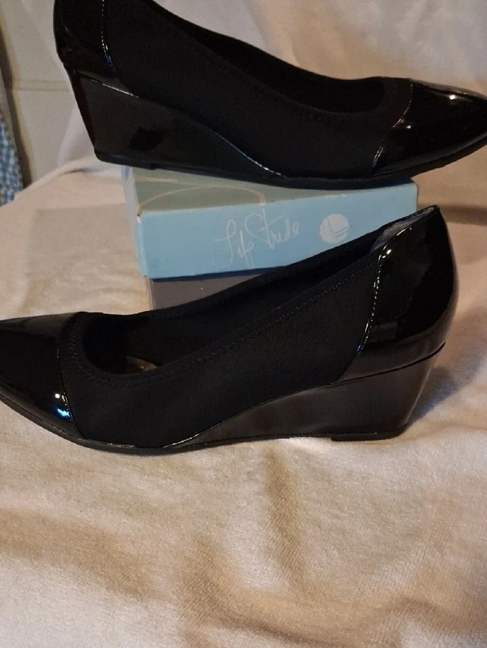 Life Stride Black Patent Wedge Pumps with Glossy Finish Size 11